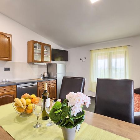 Apartments Ines Pula Luaran gambar