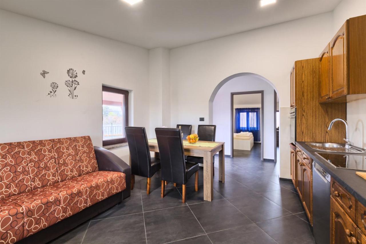 Apartments Ines Pula Luaran gambar