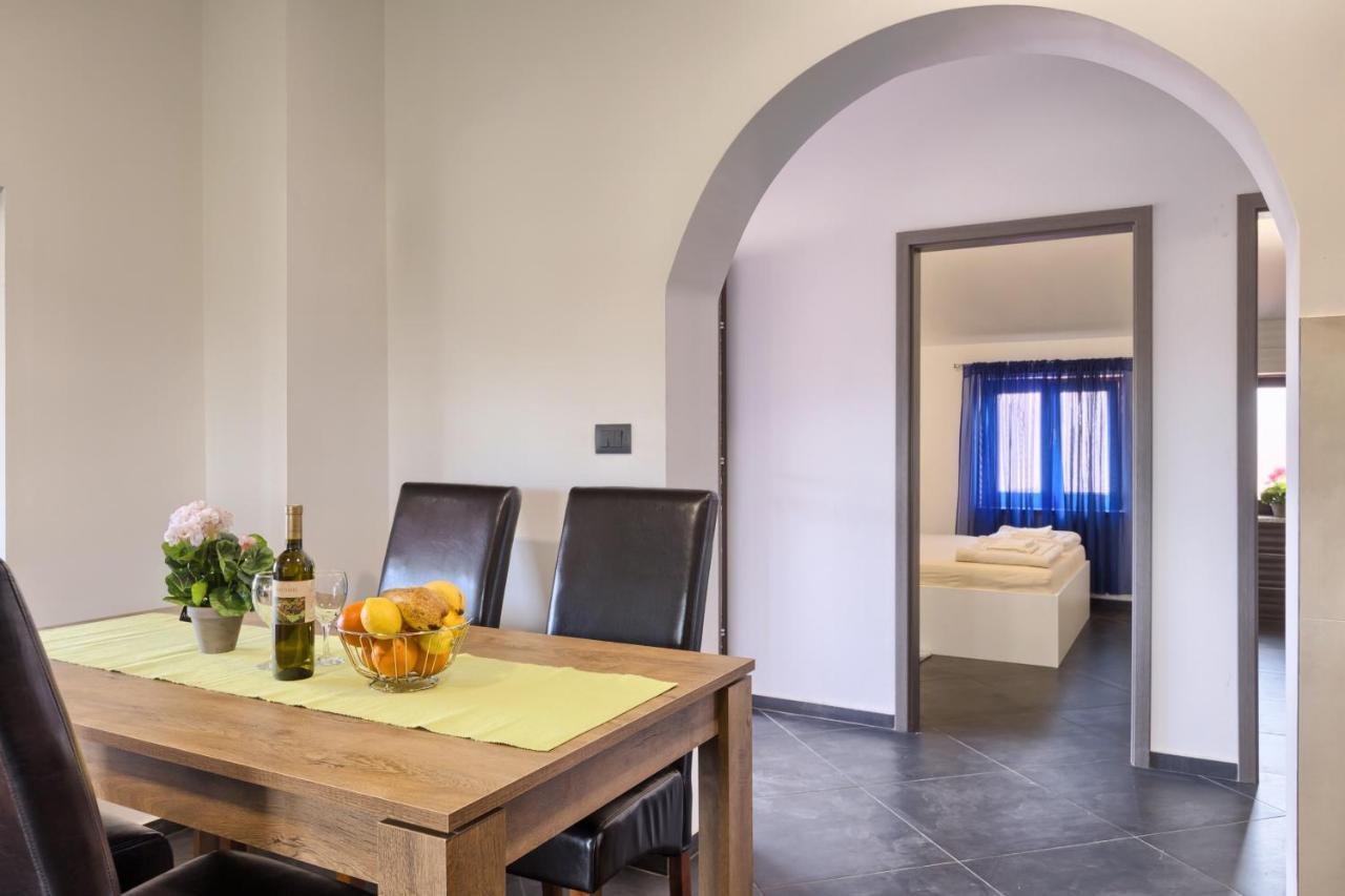 Apartments Ines Pula Luaran gambar