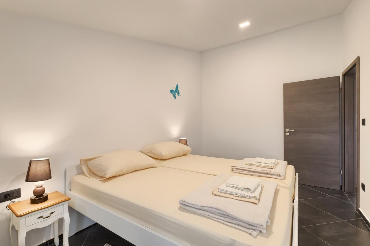 Apartments Ines Pula Luaran gambar