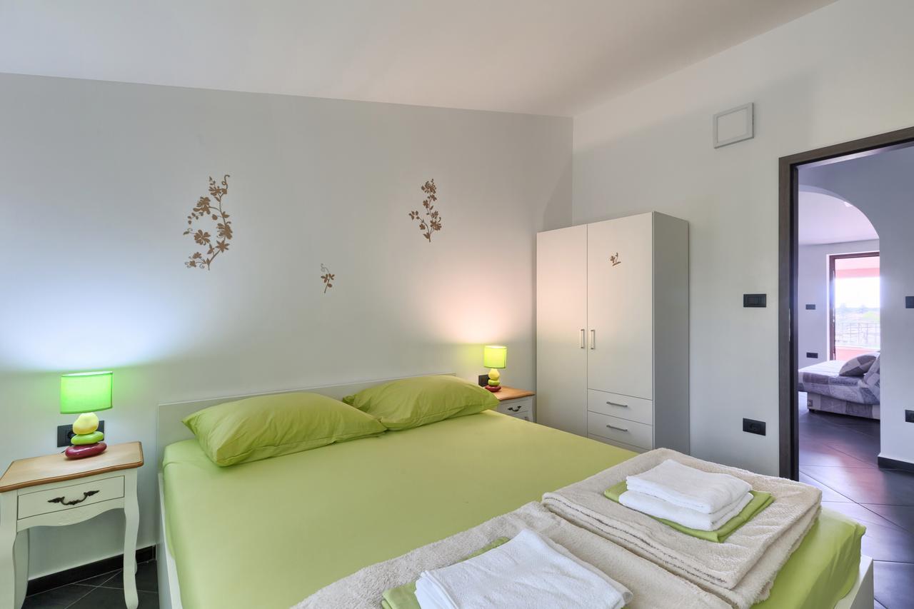 Apartments Ines Pula Luaran gambar